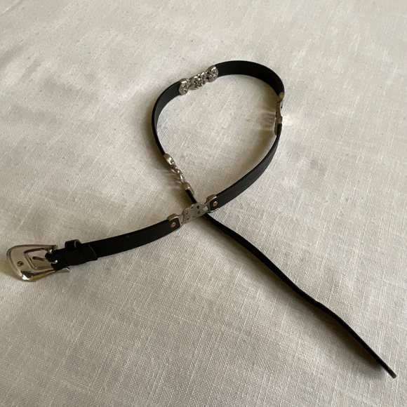 NEW Western Black Leather With Metal Medalions Adjustable Belt Size M/L NWOT - Picture 12 of 16